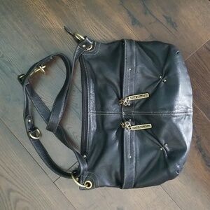 Stone Mountain leather purse with adjustable strap, Black